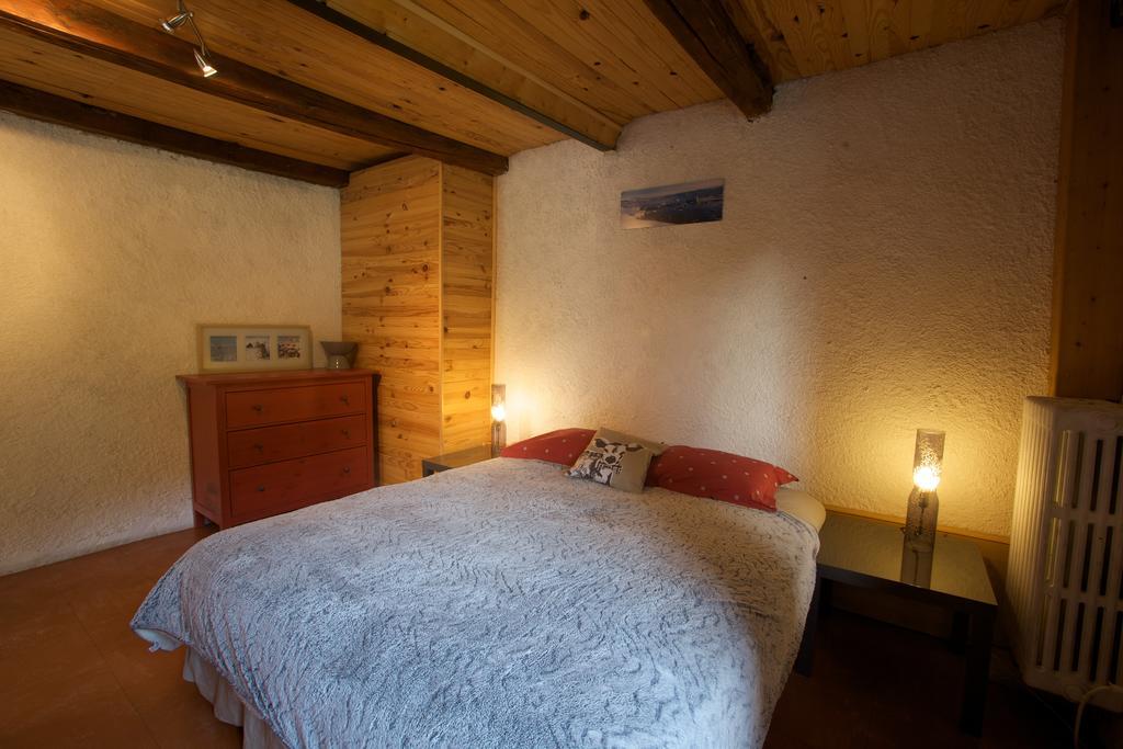Le Chalet Viso Arvieux Quarto foto